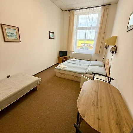 Hotel Restaurace A U šimáka Radostín 3*
