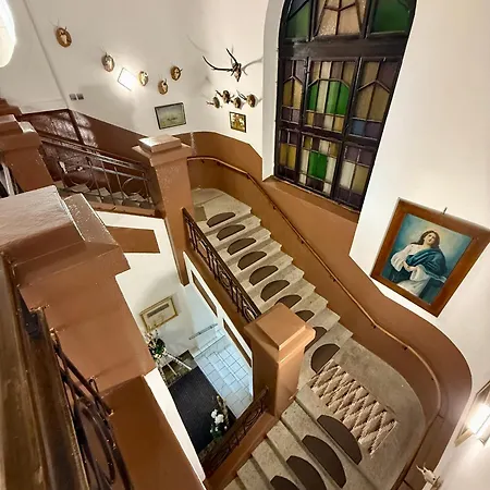Restaurace A U šimáka Radostín Hotel