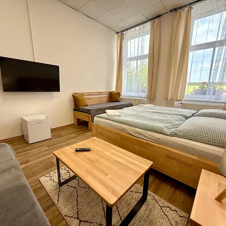 Hotel Restaurace A U šimáka Radostín 3*