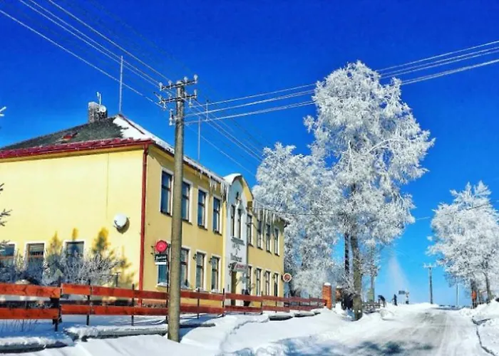 Restaurace A U šimáka Radostín Hotel